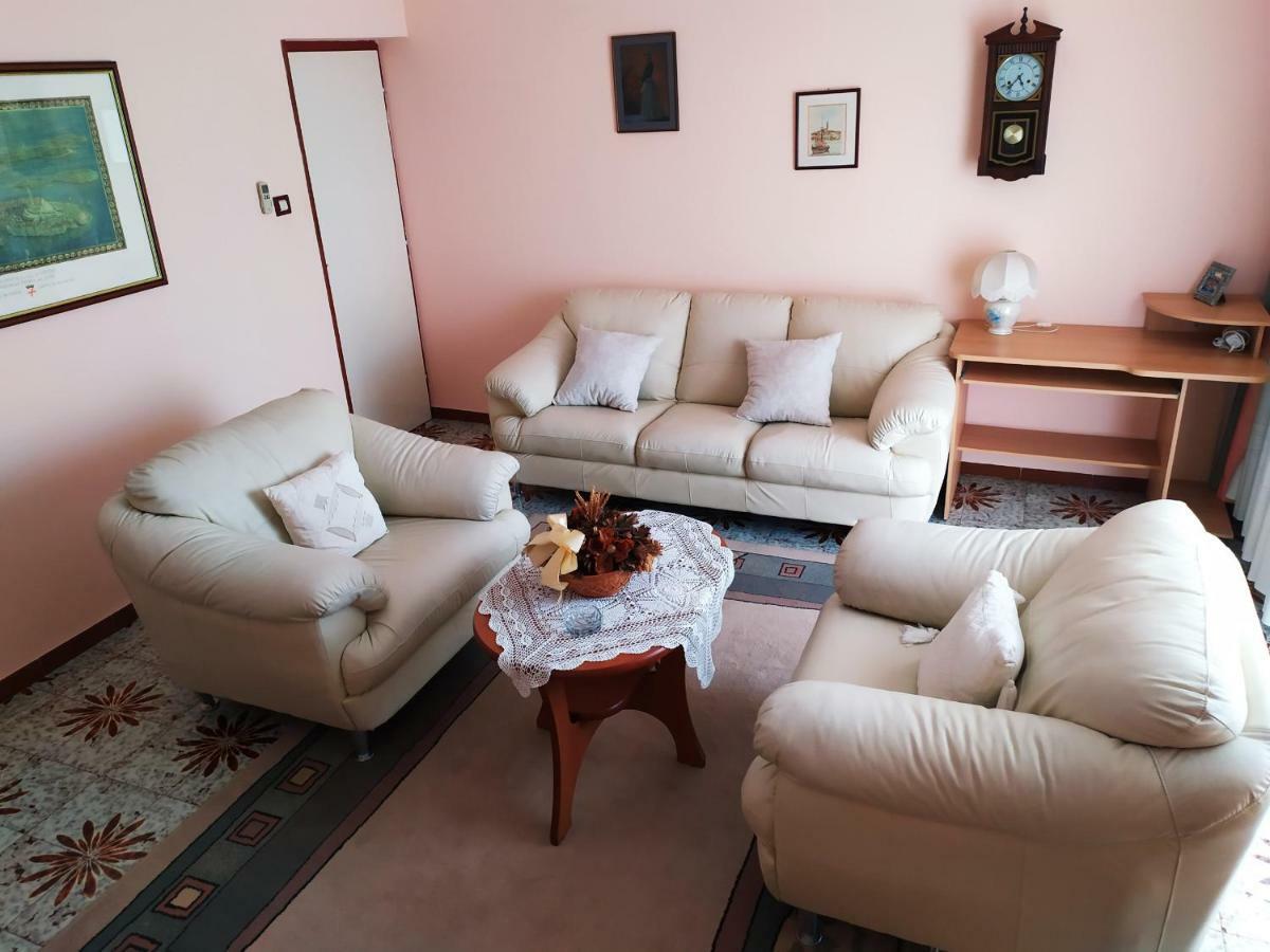 רוביני Antonio Apartment מראה חיצוני תמונה